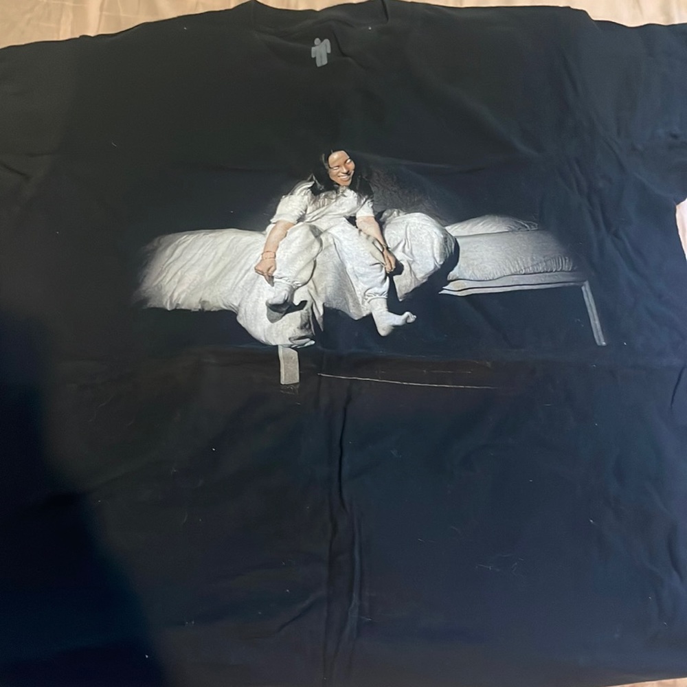 BIllie Eilish merch
